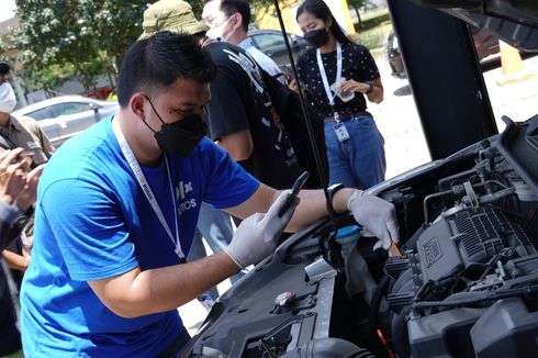 Layanan Jual Mobil Bekas di GIIAS 2021 Diminati Pengunjung