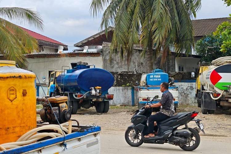Harga Air Naik dan Pelanggan Berkurang, Sopir Tangki Samarinda Terdesak