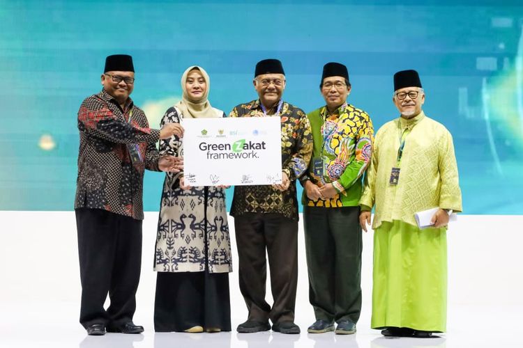 Badan Amil Zakat Nasional (Baznas) Republik Indonesia (RI) bersama PT Bank Syariah Indonesia Tbk (BSI) meluncurkan Green Zakat Framework di Jakarta, Sabtu (2/11/2024).