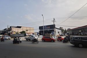 Dobel Apes Warga Samarinda Beli BBM Saat Kabut Asap: Batuk-batuk, Antre Panjang Pula