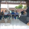 Jelang Ramadan, AHY Ziarah ke Makam Sarwo Edhie Wibowo di Purworejo 