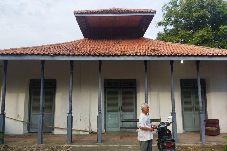 Bangunan yang dikenal sebagai bekas markas Sarekat Islam di Semarang kini menjadi cagar budaya. Lokasinya di Kampung Gendong, Sarirejo, Semarang Timur.