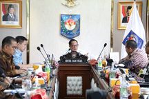 Mendagri Dukung Penuh Program Makan Bergizi Gratis, Minta Pemda Sediakan Lahan