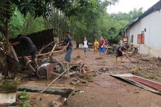 Detik-detik Banjir Bandang Terjang Belasan Rumah di Jombang, Warga: Air Datang Langsung Besar