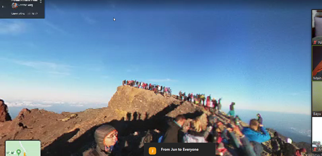 Puncak Gunung Rinjani dalam virtual tur, Sabtu (30/5/2020).