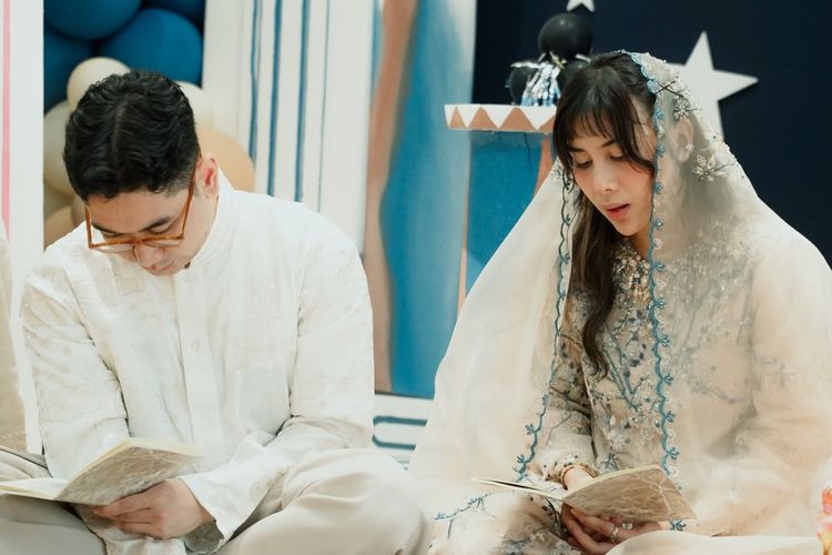 Manis dan Bersahaja, Intip 7 Detail Outfit Tasyakuran 4 Bulan Kehamilan Adinda Thomas