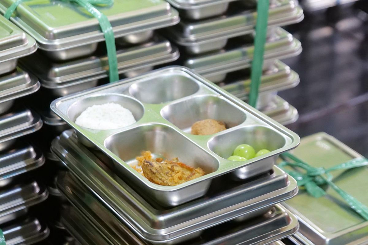 Menu MBG di SDIT Klakah saat disidak Bupati Lumajang Indah Amperawati