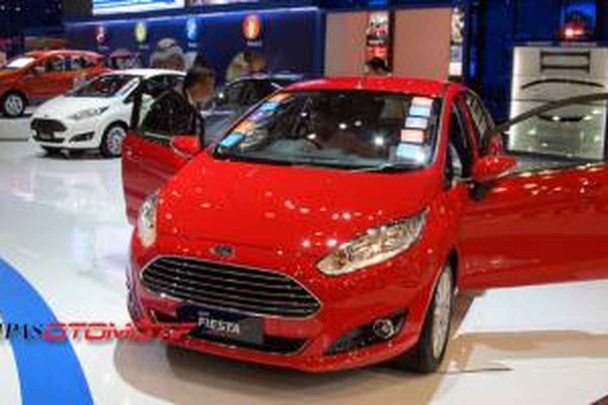 Ford Fiesta di IIMS 2014, diskon sampai Rp 20 juta.