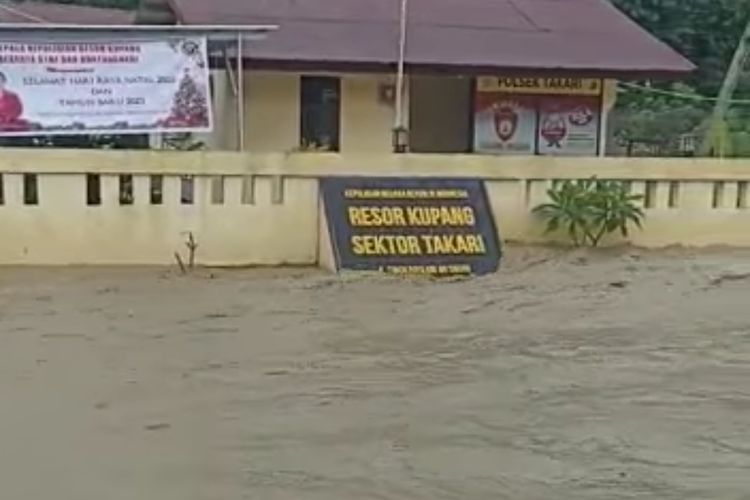 Photo:Banjir di Kabupaten Kupang, NTT