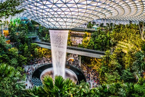 Jewel Changi Airport Singapura Buka Lagi, Siapa yang Bisa ke Sana?