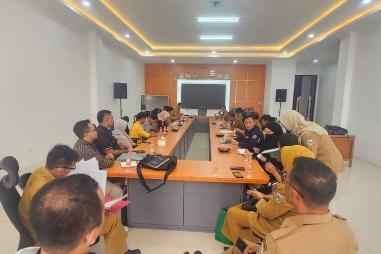 Siswi Garut Gagal Kuliah, Data Pendidikan Diduga Dimanipulasi hingga Hilang dari Sistem