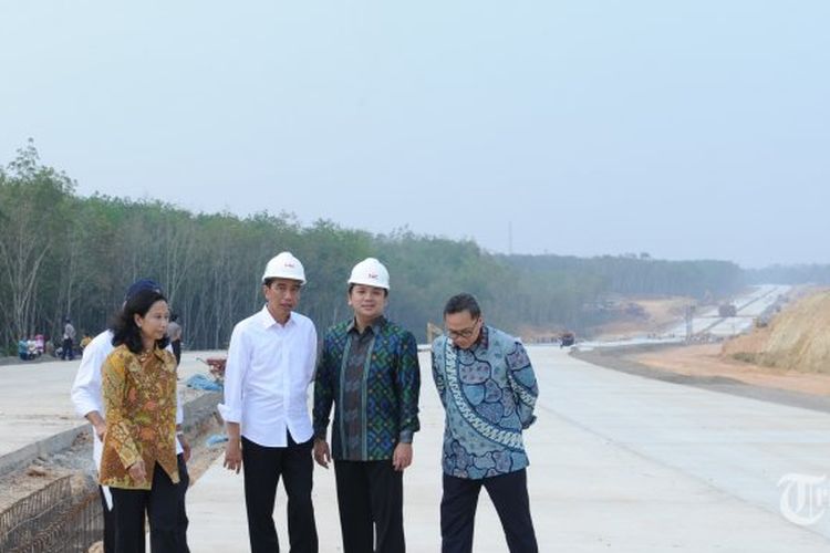 Jalan Tol Bayunglencir-Tempino Seksi 3 ditargetkan selesai pada semester II-2024. Progres konstruksi fisik pembangunan jalan bebas hambatan di seksi tersebut sudah mencapai 47 persen.