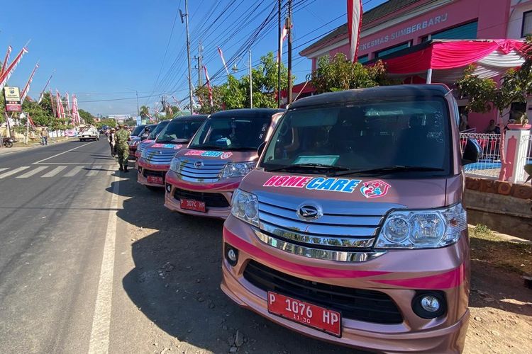 Mobil Pink Home Care Mulai Keliling Jember, Dokter Tak Lagi Menunggu Pasien