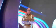Dorong Investasi Industri Otomotif, Menperin Sambut Baik Pabrik Baru Mercedes-Benz di Cikarang