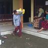 Banjir Lahar Gunung Semeru, Warga 1 Dusun di Lumajang Tidak Bisa Ambil Beras Bantuan Pemerintah