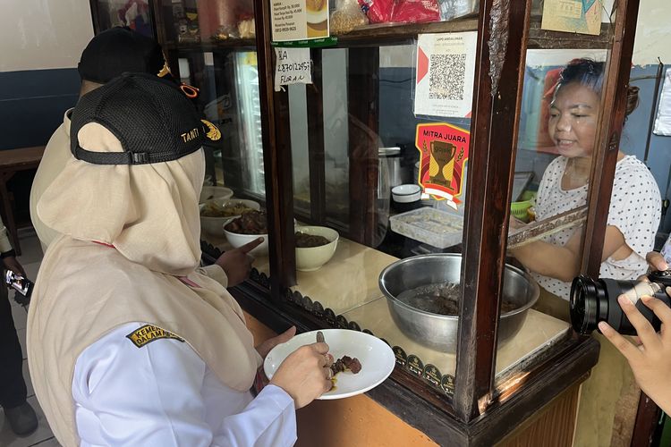 Diduga Jual Daging HPR, Lapo di Jakbar Terancam Ditutup jika Terbukti