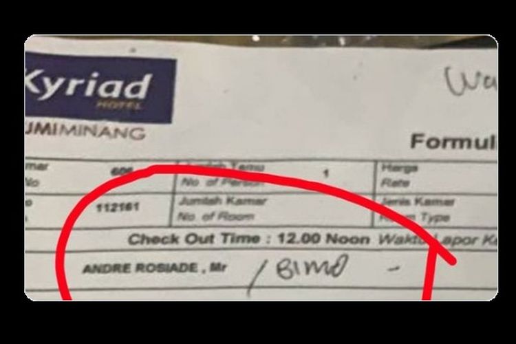 Kuitansi pembayaran hotel lokasi penggerebekan PSK di Padang atas nama Andre Rosiade yang beredar di media sosial. 