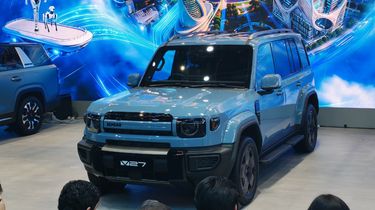 iCAR V27 Setir Kanan Resmi Meluncur, Ini Bedanya dengan V23