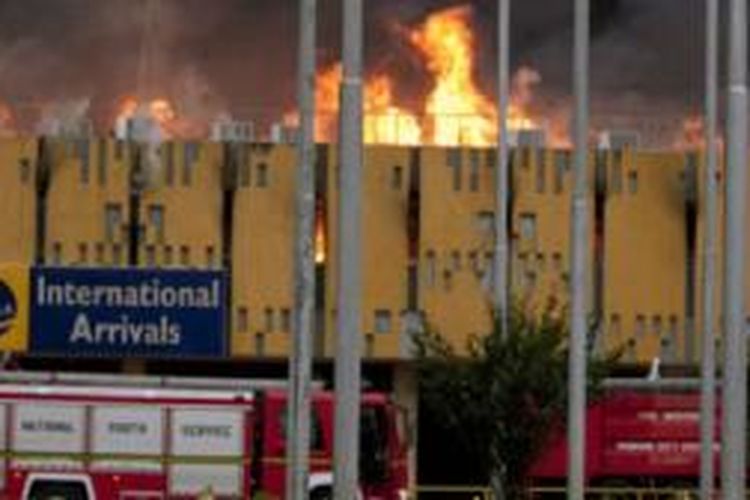 Bandara Nairobi, Kenya, terbakar, Rabu (7/8)