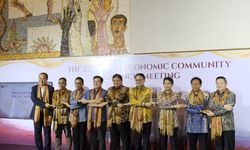 Tingkatkan Konektivitas, The 22nd AECC Perkuat Komitmen Negara-Negara ASEAN