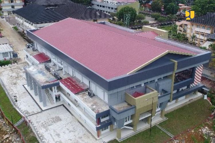 Gedung Pusat Kegiatan Mahasiswa (PKM) Politeknik Negeri Padang.