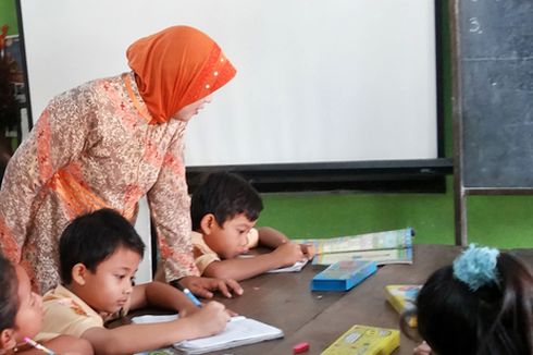 Ketua DPRD Aceh Utara: di Kampung Saya Ada Guru 