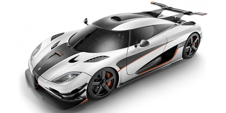 Koenigsegg Perkenalkan 2 Supercar Baru Di Geneva