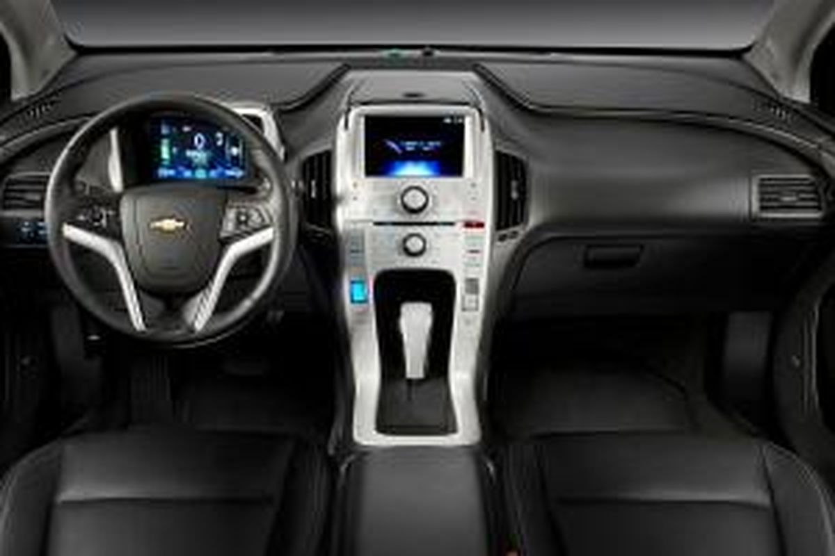 Sistem audio pada Chevrolet Volt 2013