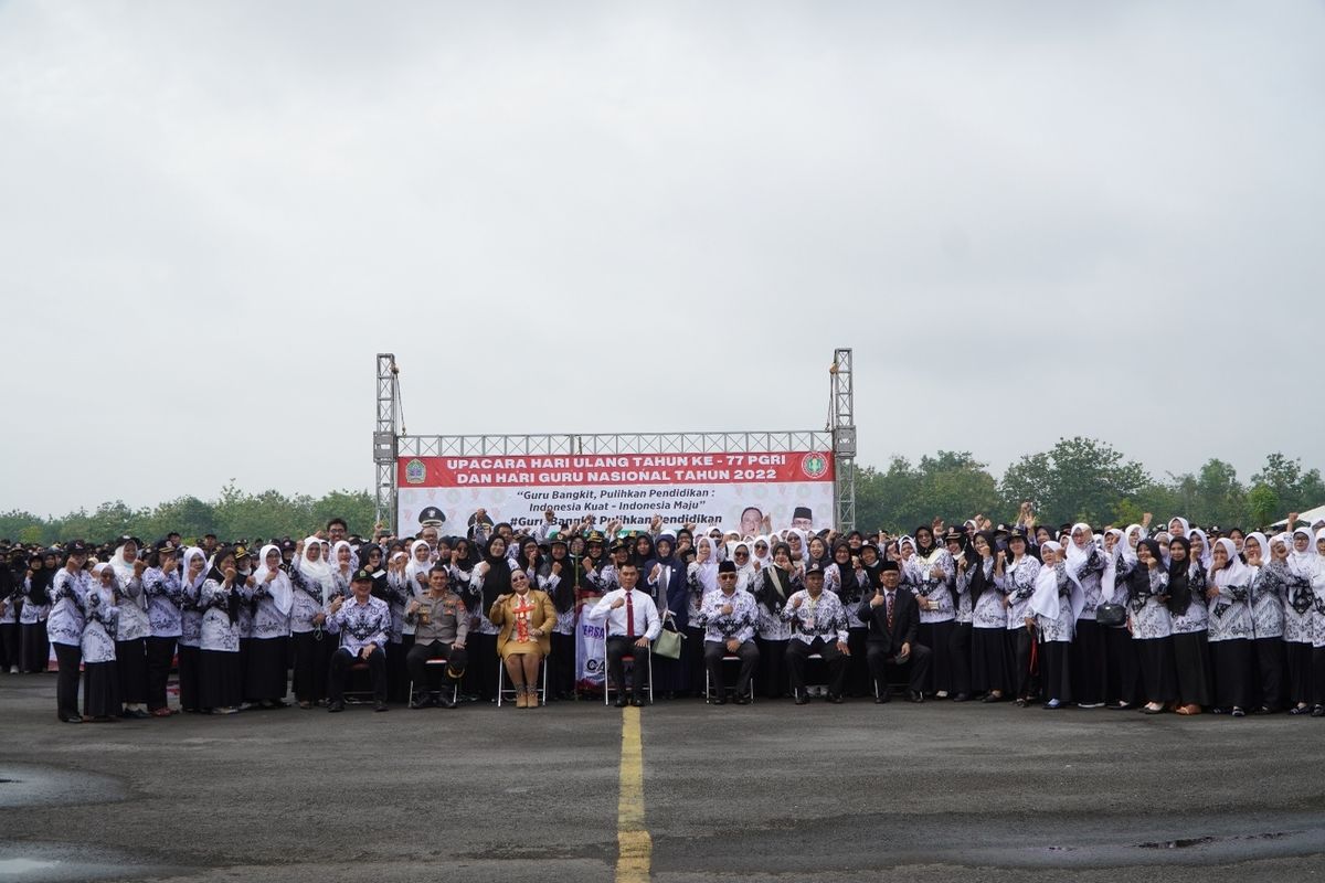 Upacara Hari Guru di Lanud Gading, Playen, Gunungkidul, DI Yogyakarta, Jumat (15/11/2022)
