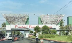 Tinjau Pangandaran Saat Libur Lebaran, Wagub Uu Sebut Ini Momen Tepat untuk Evaluasi