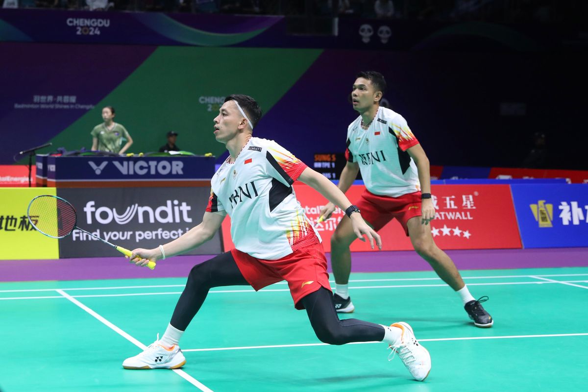 Fajar Alfian/Muhammad Rian Ardianto saat melawan Thailand pada babak Grup C Thomas Cup 2024 di Hi Tech Zone Sports Centre, Chengdu, China, Senin (29/4/2024). Artikel ini berisi susunan pemain Indonesia vs Taiwan di semifinal Thomas Cup 2024. 