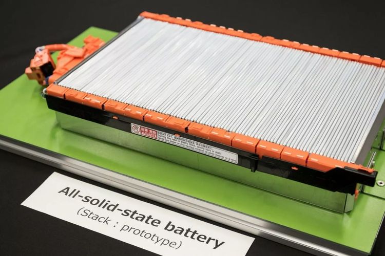 Solid-state battery yang dikembangkan oleh Toyota