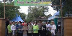 Buka Festival Anggrek Parisj Van Borneo 2, Bupati HST: Anggrek Punya Potensi Ekonomi Menjanjikan