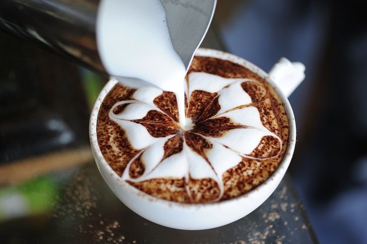3 Tips Membuat Latte Art bagi Pemula, Bisa Latihan Pakai Sabun