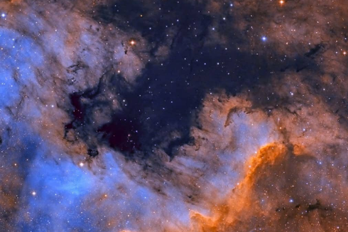 Fenomena Cantik Nebula Bisa Dilihat dengan Mata Telanjang, asalkan...
