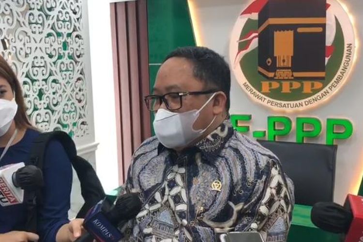 Anggota Komisi I DPR RI dari Fraksi PPP, Syaifullah Tamliha di Gedung DPR RI, Jakarta, Rabu (3/11/2021).