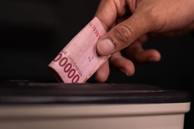 Uang Rp 100.000 Bertanda Tangan Purbaya Diburu Kolektor, Apa Bedanya?