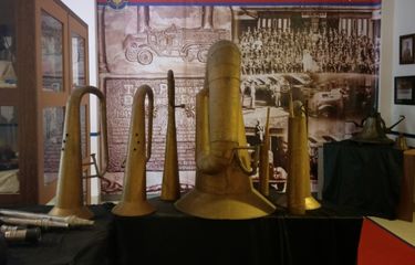 Saksofon tanjidor kuno jadi salah satu koleksi Museum Damkar yang ada di kawasan TMII, Jakarta Timur, Kamis (1/3/2019).