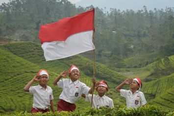 Rekomendasi Buku yang Berkaitan dengan Lambang Sila Ke 2 Pancasila