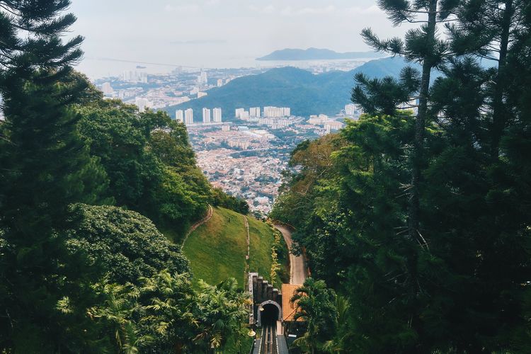 Ilustrasi Penang Hill di Penang, Malaysia.