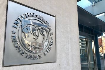 IMF Bakal Kucurkan Dana Rp 13,7 Triliun untuk Ukraina