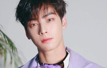 Genap Berusia 23 Tahun Intip Pesona Cha Eun Woo Halaman All Kompas Com