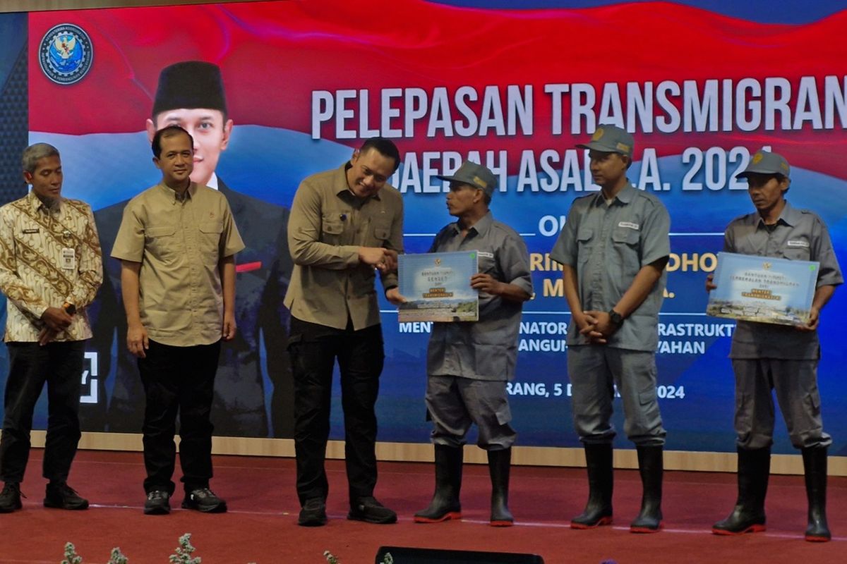 Menko AHY Lepas 135 Transmigran asal Jateng dan DIY ke Sumatera dan Sulawesi