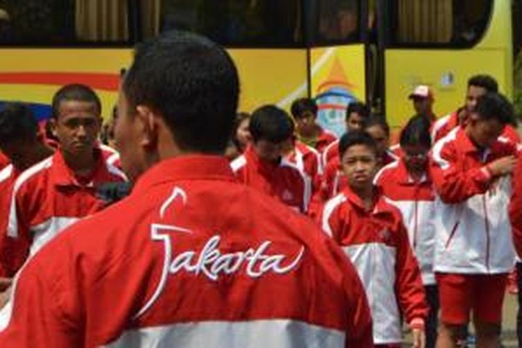 Pelepasan kontingen Popnas DKI 2015