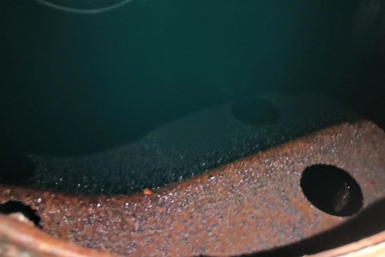 Tangki bensin karatan