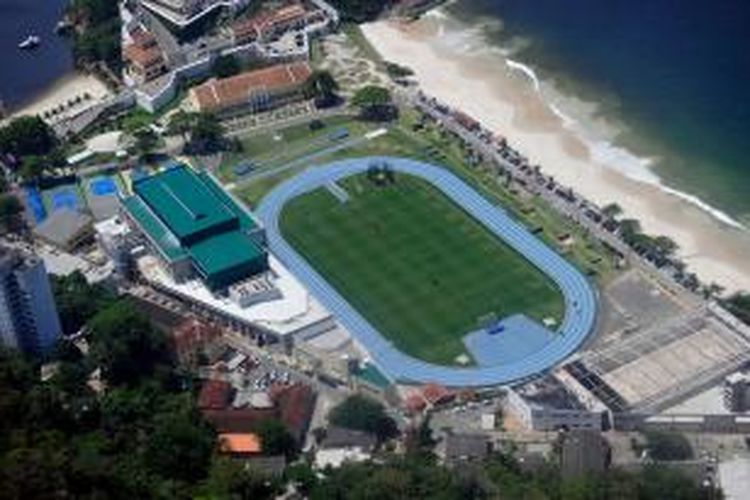 Base camp timnas Inggris selama Piala Dunia 2014 terletak di kaki gunung Sugar Loaf, Rio de Janerio, Brasil.