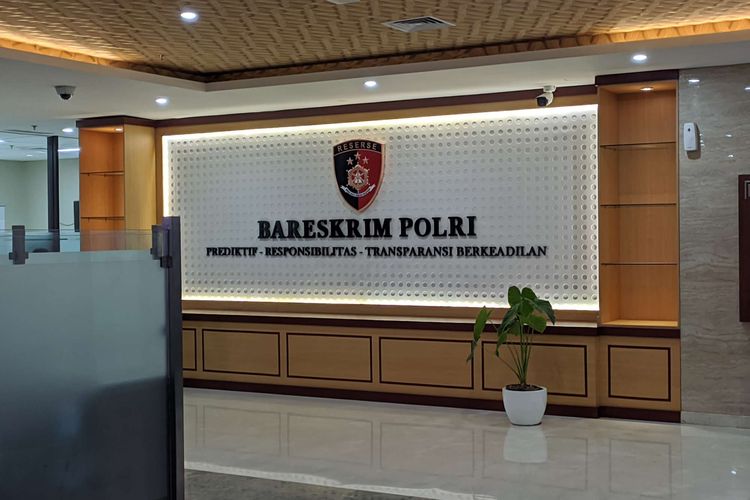 Lobi belakang Gedung Awaloedin Djamil Bareskrim Mabes Polri, Jumat (26/8/2022).