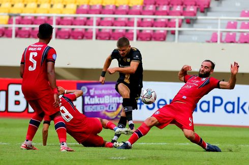 BERITA FOTO - Arema FC Raih Hasil Sempurna, Persembahkan untuk Korban Tragedi Kanjuruhan