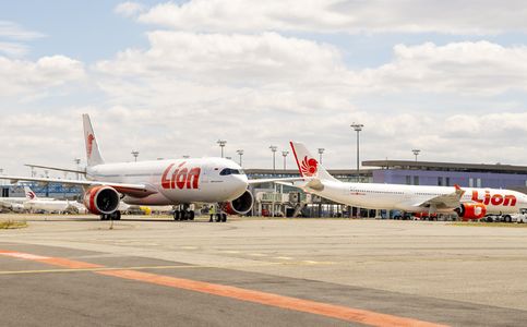 Indonesia Highlights: Indonesia’s Lion Air Carrying Chinese Workers from Wuhan Receives Flight Approval | Indonesia’s State-Owned Firms Plan to Boost Entrepreneurship in 1,000 Islamic Boarding Schools