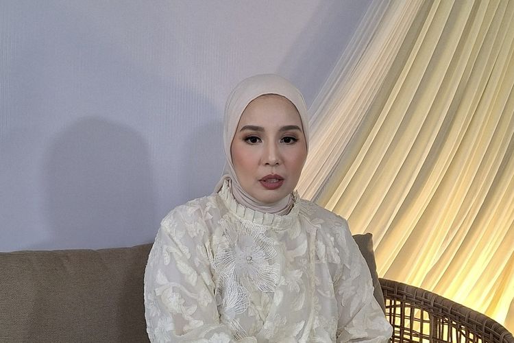 Tya Ariestya Ungkap Alasan Gunakan Nama Keluarga untuk Bisnisnya